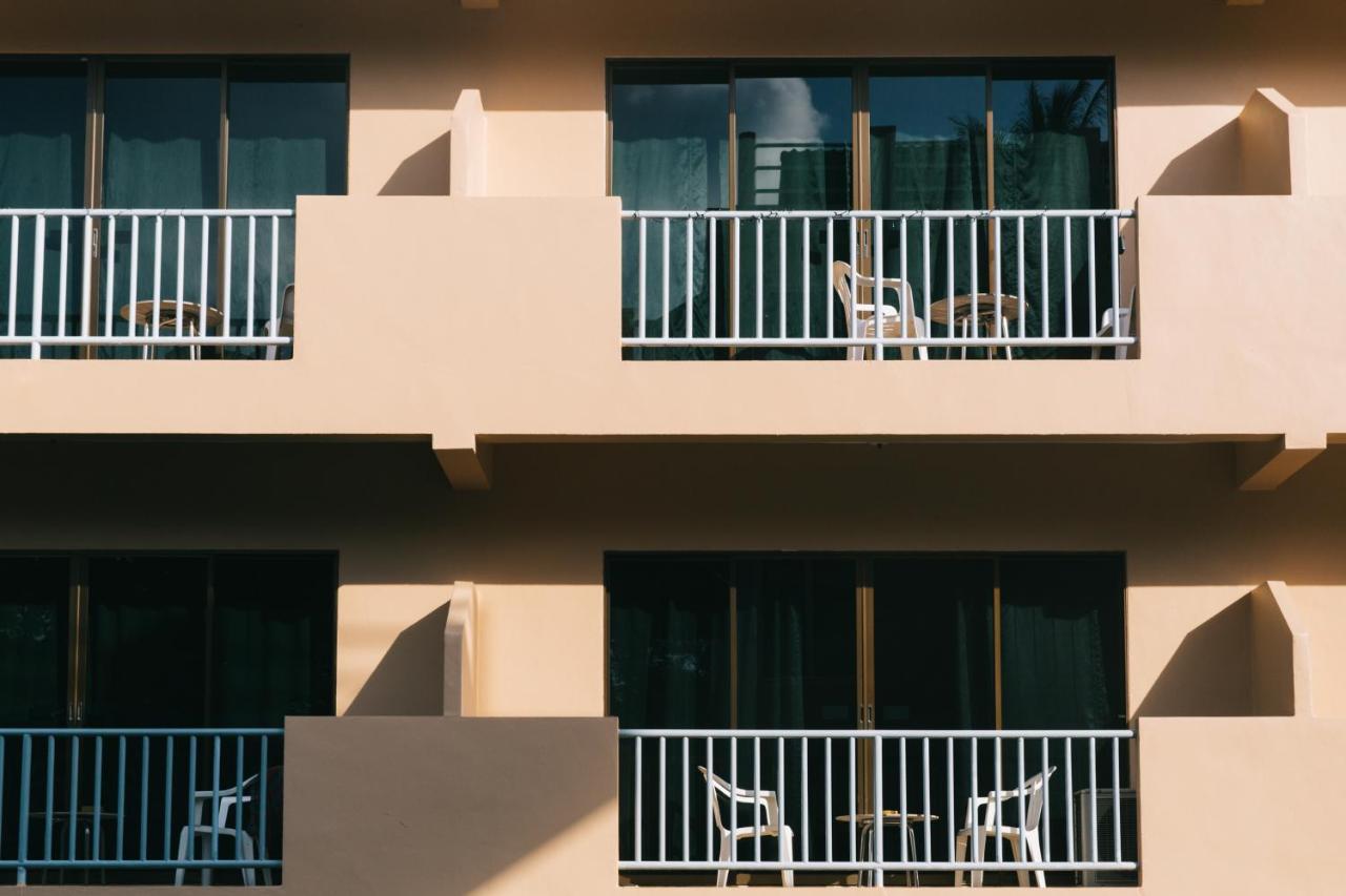 Kata Sun Beach Hotel Екстериор снимка