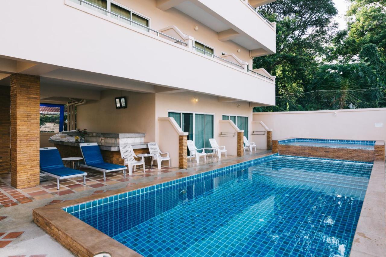 Kata Sun Beach Hotel Екстериор снимка
