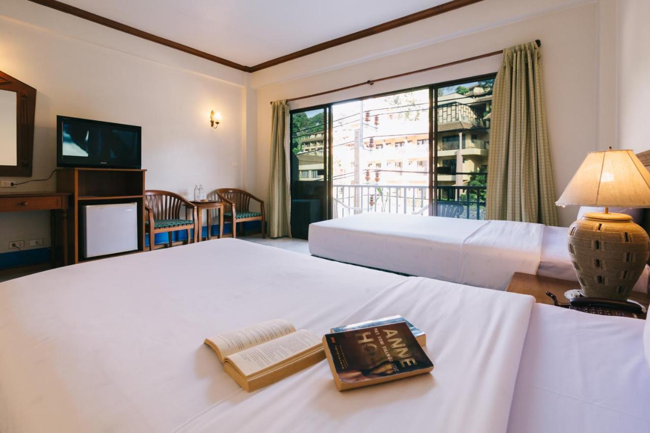 Kata Sun Beach Hotel Екстериор снимка